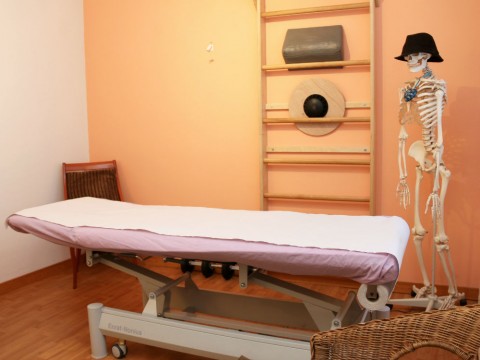 Sala de Tratamientos de Fisioterapia y Osteopatia en Penades Terapia